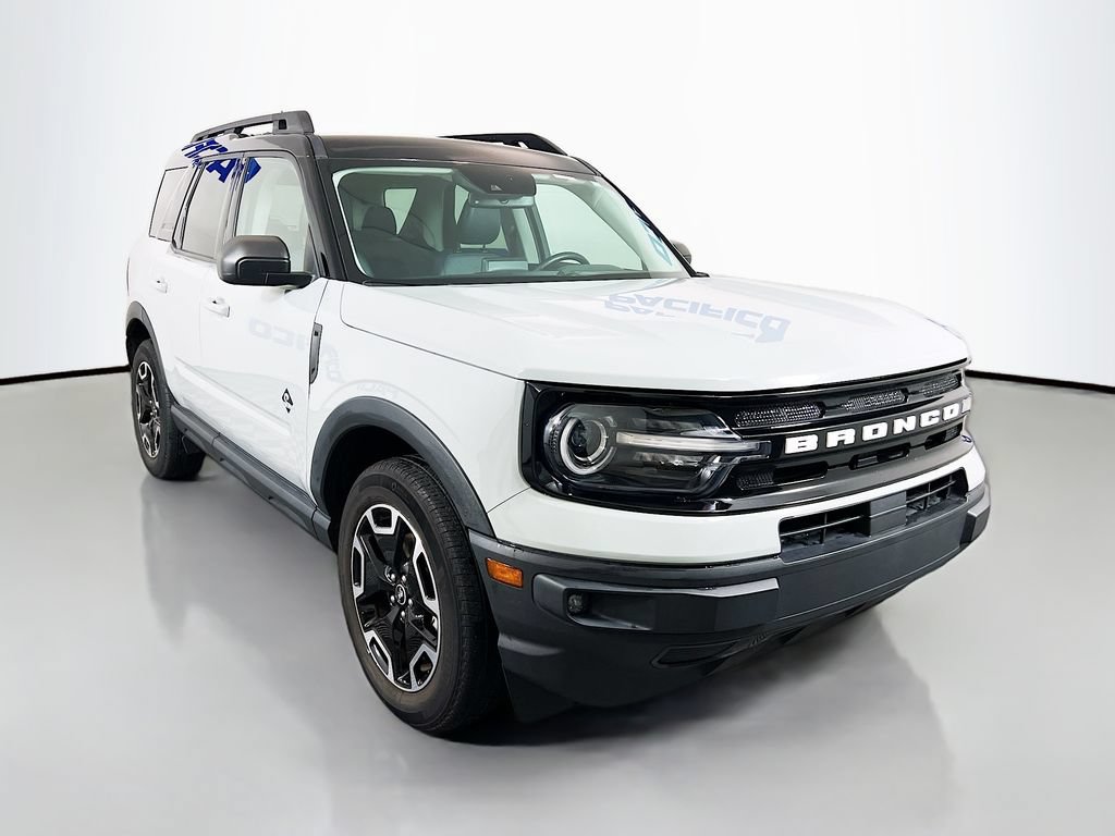 Certified 2023 Ford Bronco Sport Outer Banks w/ Tech Package AWD/4WD video 1