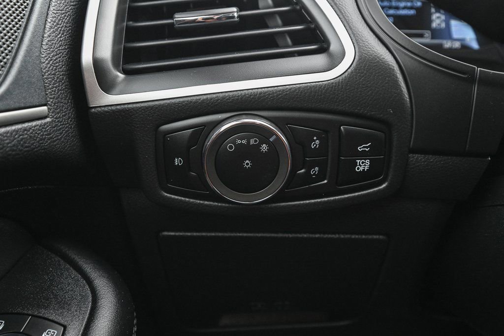 Certified 2024 Ford Edge SEL w/ Convenience Package image 43