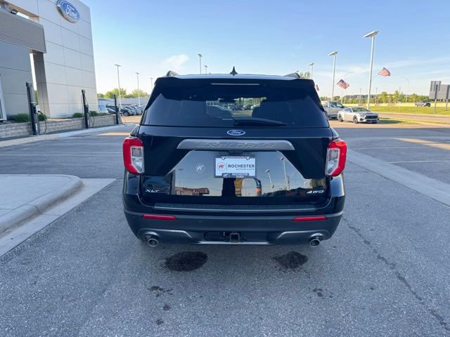 Certified 2023 Ford Explorer XLT w/ Equipment Group 202A AWD/4WD image 36