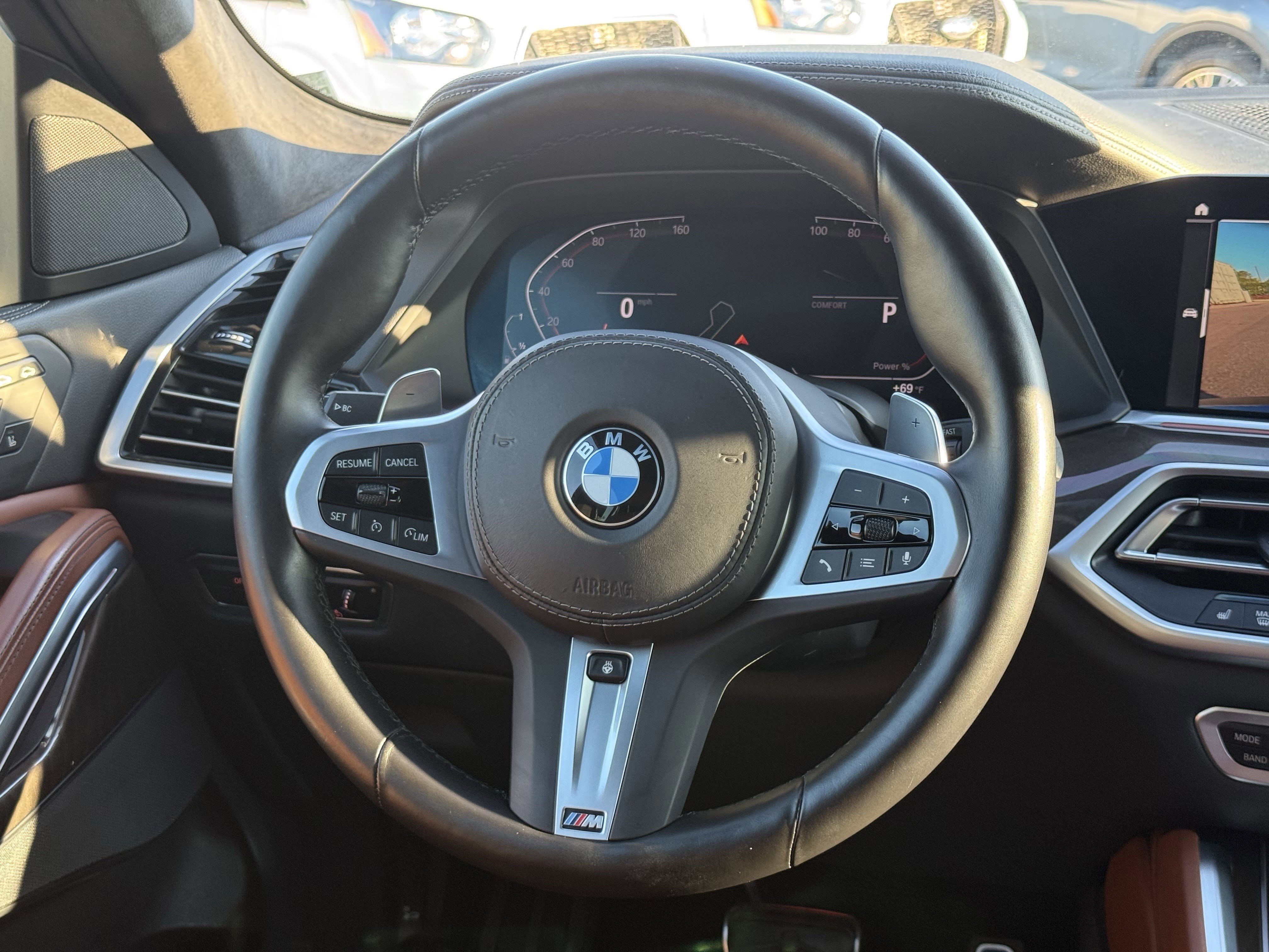 Used 2022 BMW X6 xDrive40i w/ M Sport Package image 17