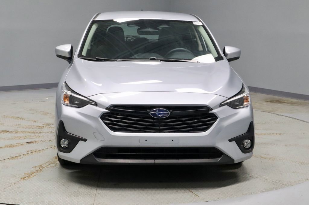 Used 2025 Subaru Impreza 2.0i Sport image 8