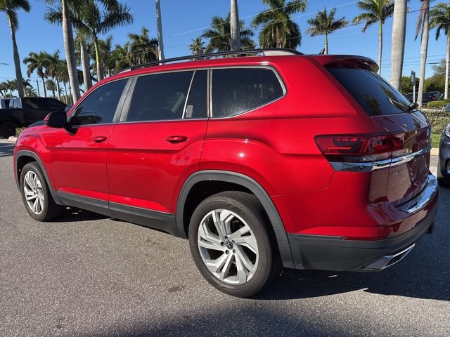 Used 2021 Volkswagen Atlas SE w/ Towing Package image 2