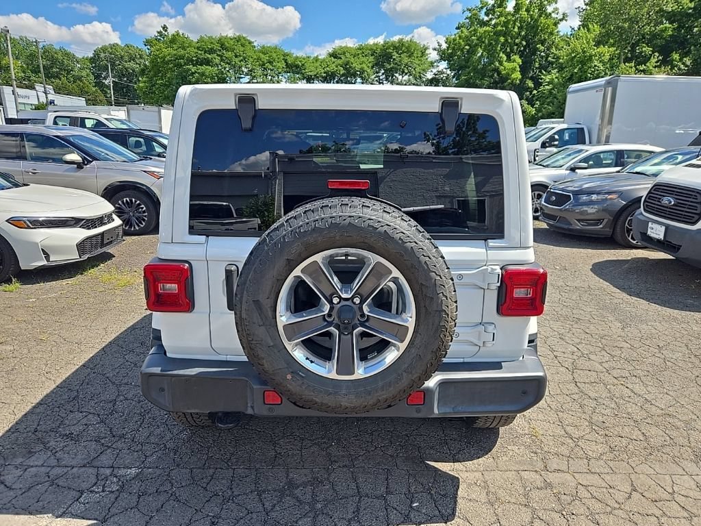 Used 2021 Jeep Wrangler Unlimited Sahara AWD/4WD image 6