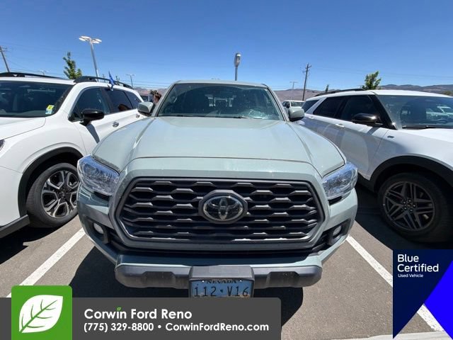 Used 2022 Toyota Tacoma TRD Off-Road w/ Black Out Package (TMS) AWD/4WD image 2