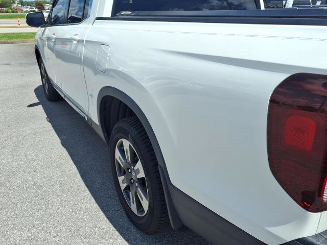 Used 2017 Honda Ridgeline RTL-T image 16