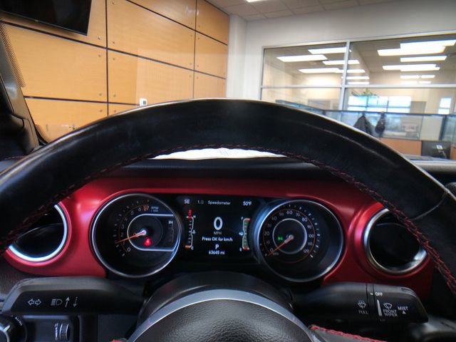 Used 2023 Jeep Gladiator Rubicon w/ Cold Weather Group image 14