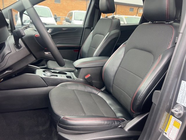 Certified 2023 Ford Escape ST-Line w/ Tech Pack #1 image 17