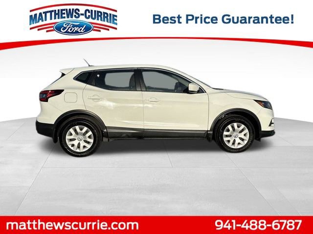 Used 2020 Nissan Rogue Sport S image 5