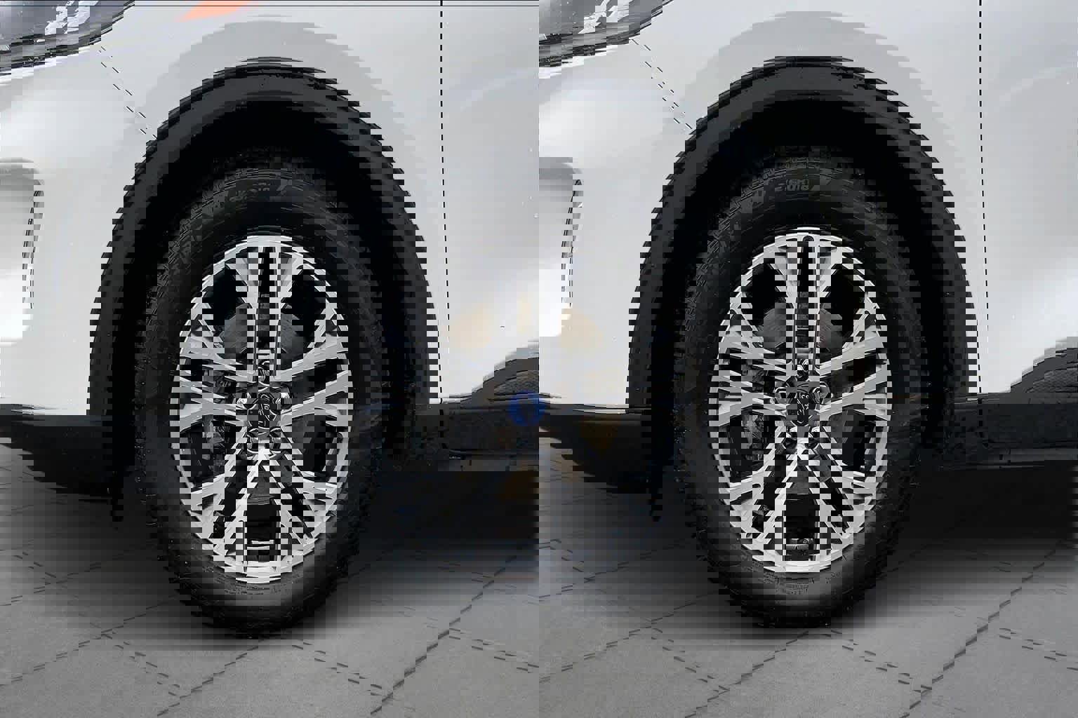 Certified 2022 Ford Escape SEL image 10