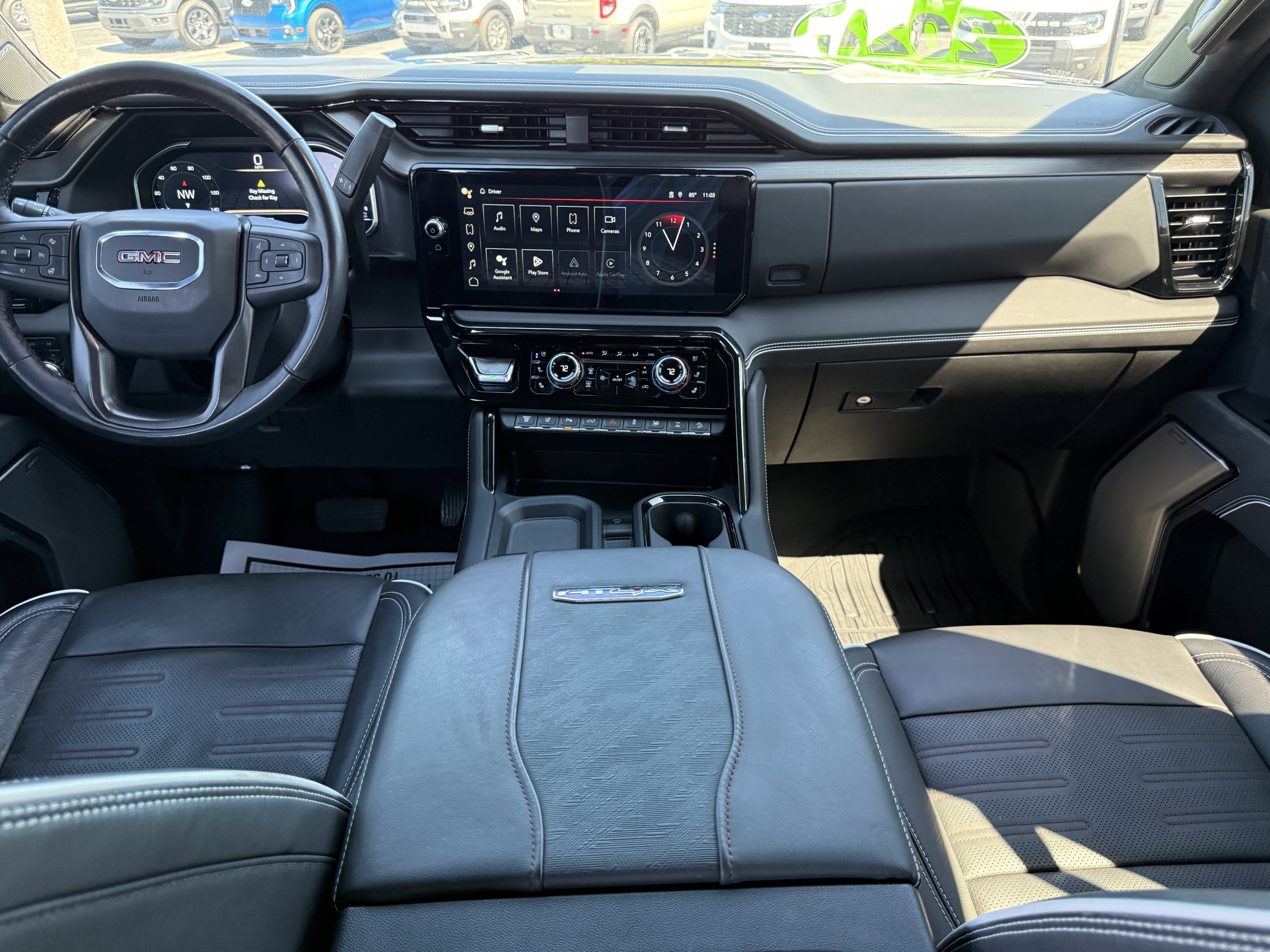 Used 2024 GMC Sierra 2500 AT4X AWD/4WD image 10