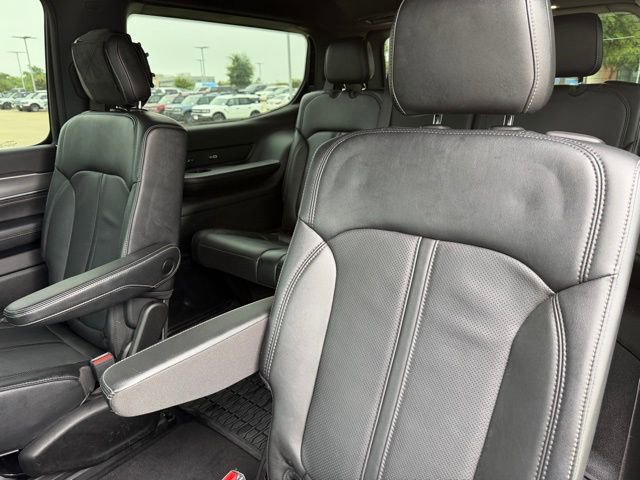 Used 2023 Jeep Wagoneer Series II image 21