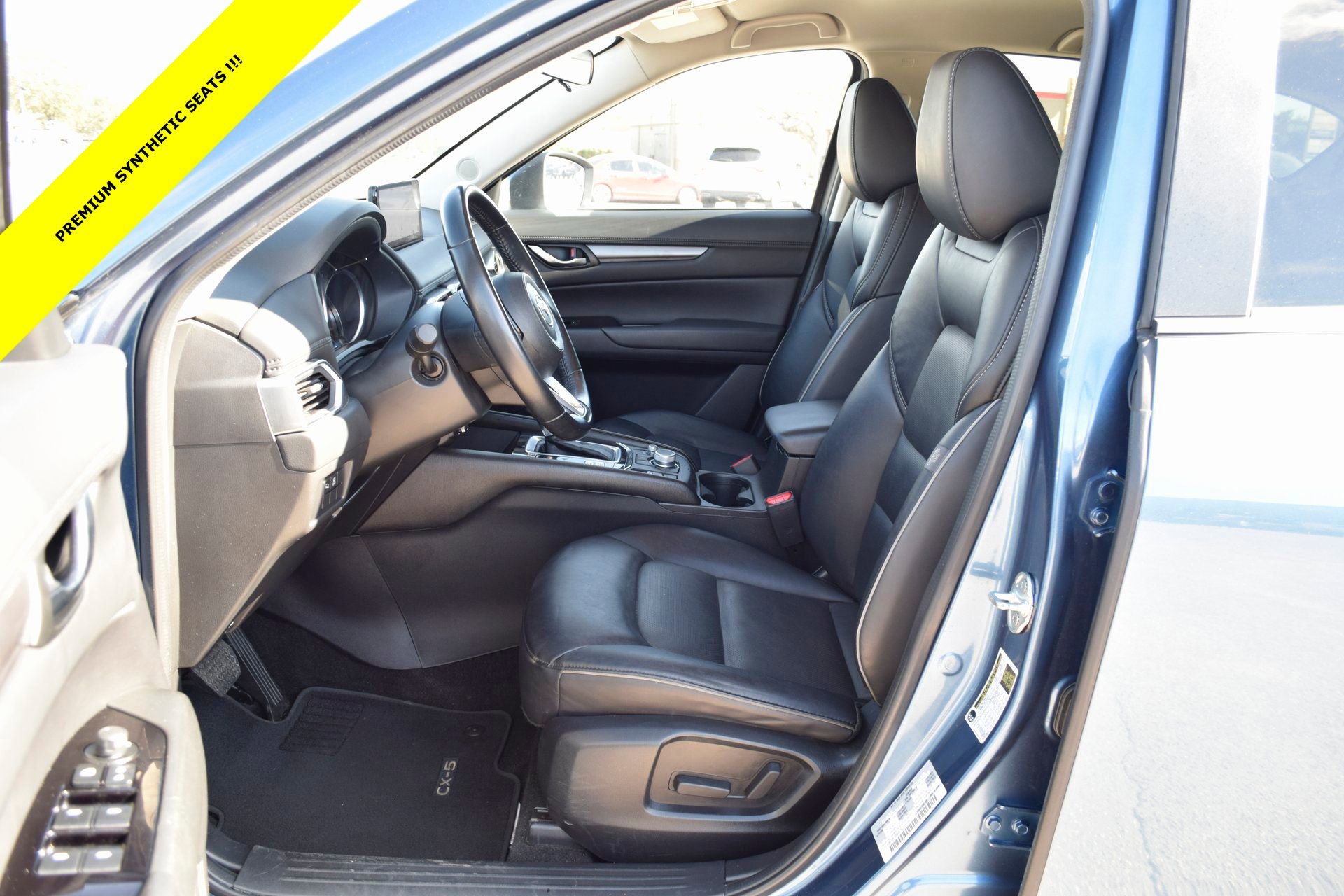 Used 2024 MAZDA CX-5 AWD 2.5 S w/ Select Package image 3