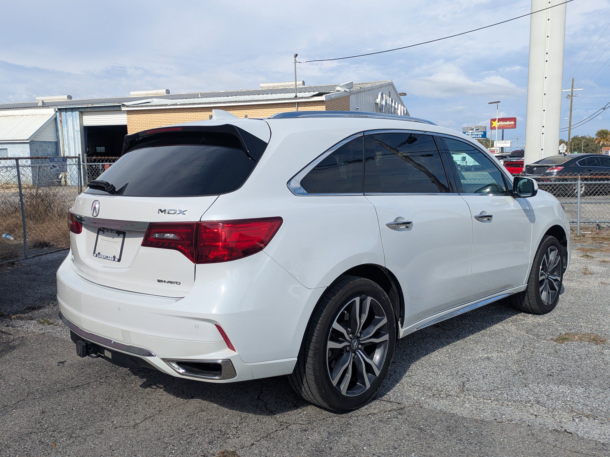 Used 2020 Acura MDX SH-AWD w/ Advance Package image 4