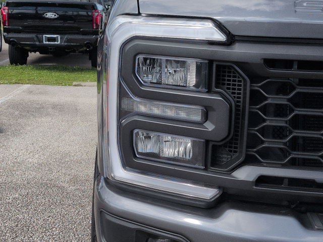 Certified 2023 Ford F250 Lariat w/ Sport Appearance Package AWD/4WD image 10