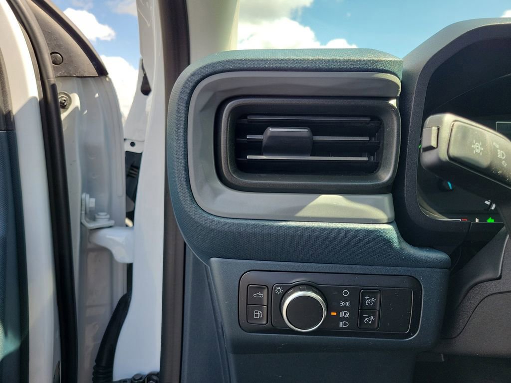 Certified 2024 Ford Maverick Lariat w/ Black Appearance Package image 22