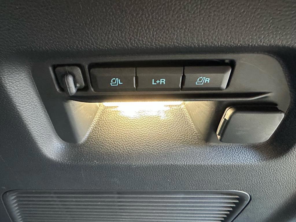 Certified 2025 Ford Explorer Platinum w/ Ultimate Package image 28