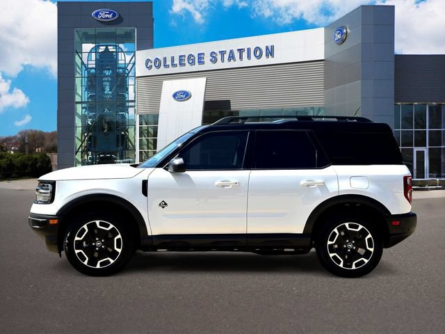Certified 2024 Ford Bronco Sport Outer Banks w/ Tech Package AWD/4WD image 4