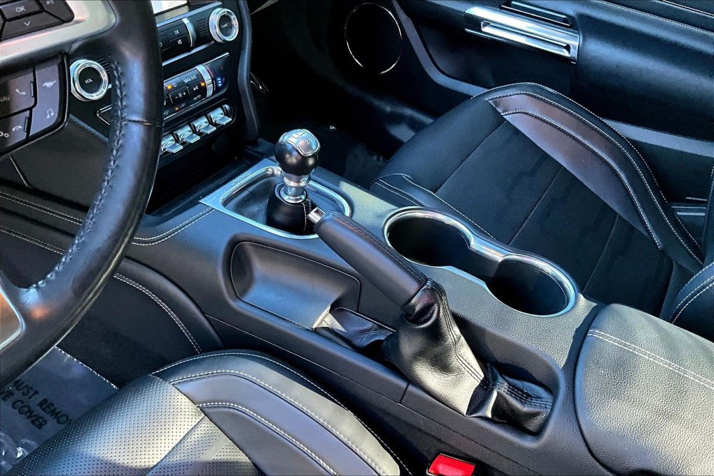 Certified 2019 Ford Mustang GT Premium w/ Equipment Group 401A RWD image 19