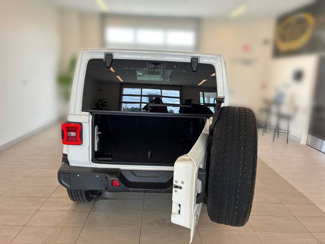 Used 2020 Jeep Wrangler Unlimited Sahara AWD/4WD image 10