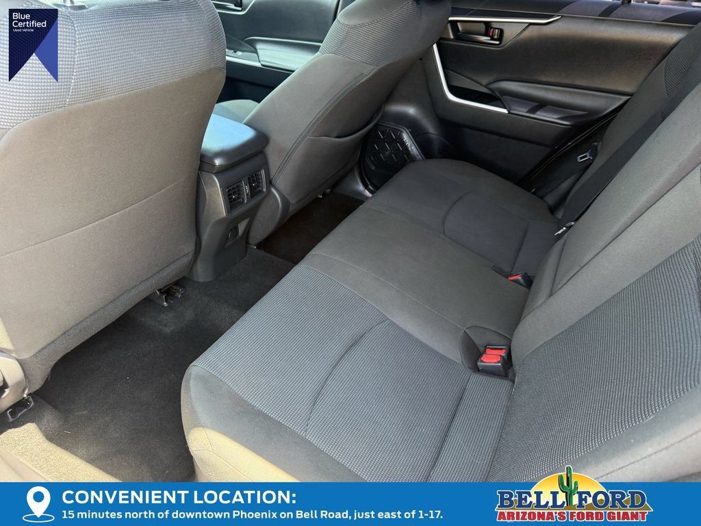Used 2022 Toyota RAV4 LE AWD/4WD image 26