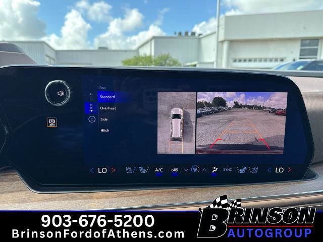 Used 2026 Chevrolet Tahoe High Country AWD/4WD image 36
