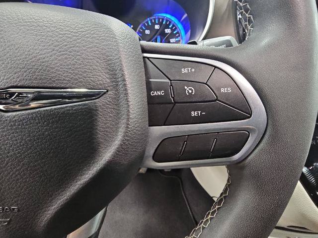 Used 2023 Chrysler Voyager LX FWD image 18