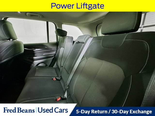 Used 2023 Jeep Grand Cherokee Laredo w/ Luxury Tech Group I AWD/4WD image 29