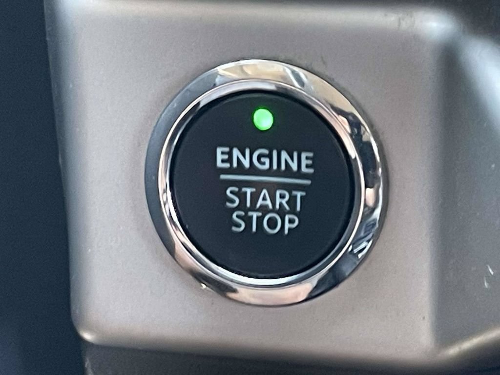 Certified 2023 Ford Expedition Max XLT RWD image 24