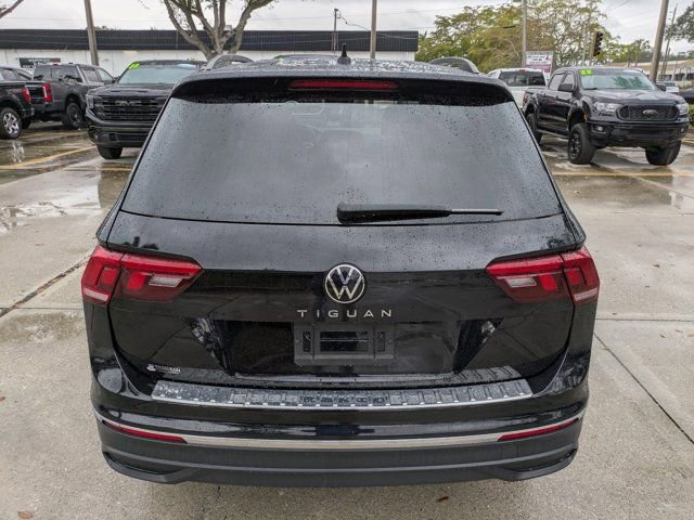 Used 2022 Volkswagen Tiguan S image 3