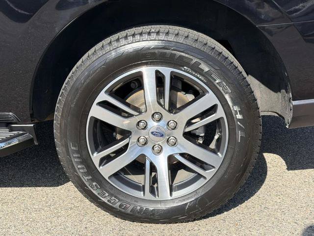 Certified 2022 Ford Expedition Limited AWD/4WD image 8
