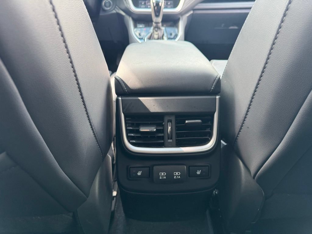 Used 2021 Subaru Outback Limited XT w/ Popular Package #2 AWD/4WD image 10