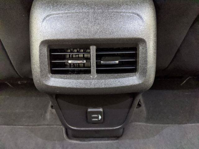 Used 2020 Chevrolet Equinox LS w/ LPO, Floor Liner Package AWD/4WD image 17