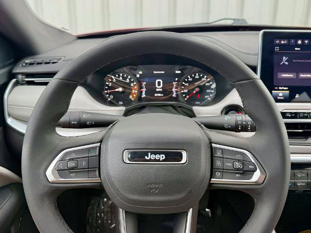 Used 2025 Jeep Compass Limited AWD/4WD image 23