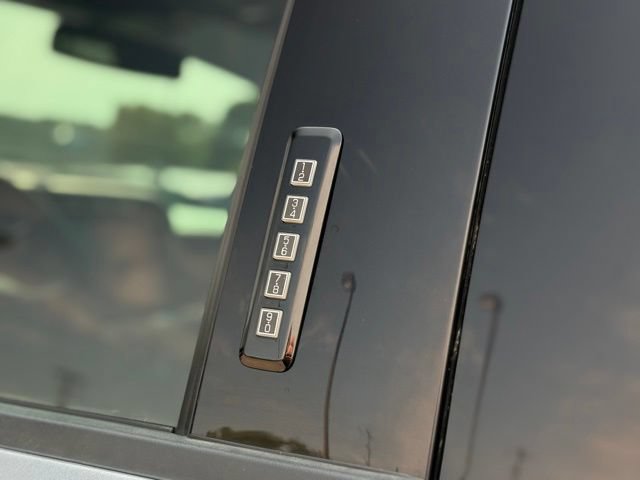 Certified 2023 Ford F250 Lariat w/ Sport Appearance Package AWD/4WD image 49
