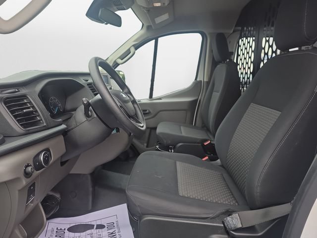 Certified 2025 Ford Transit 250 Low Roof w/ Exterior Upgrade Package RWD image 9