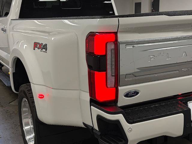 Certified 2026 Ford F450 Platinum w/ Platinum Plus Package AWD/4WD image 17
