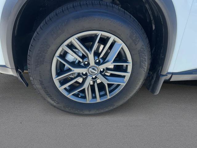 Used 2022 Nissan Rogue S FWD image 9