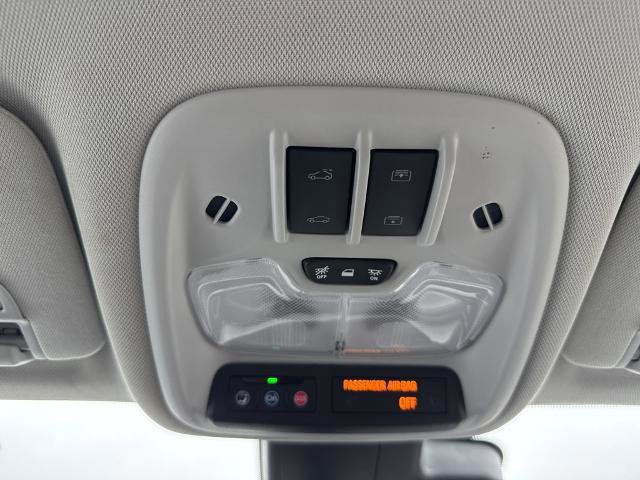 Used 2022 Chevrolet Bolt EUV Premier w/ Launch Edition image 20