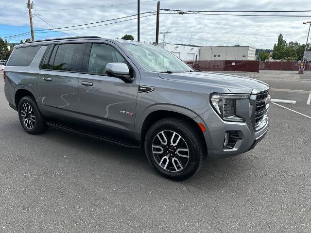 Used 2021 GMC Yukon XL AT4 AWD/4WD image 9