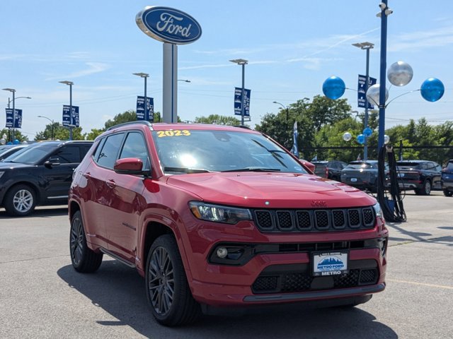 Used 2023 Jeep Compass Limited AWD/4WD image 2