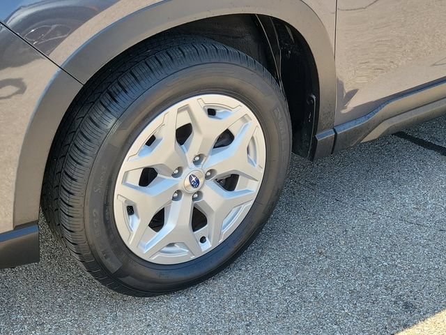 Used 2021 Subaru Forester AWD/4WD image 9