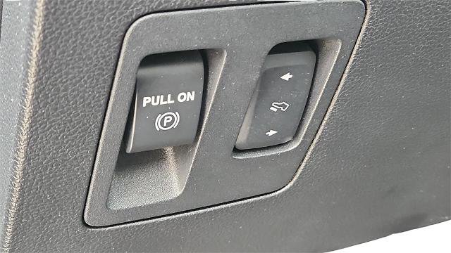 Certified 2019 Ford F150 Raptor w/ Equipment Group 802A Luxury image 12