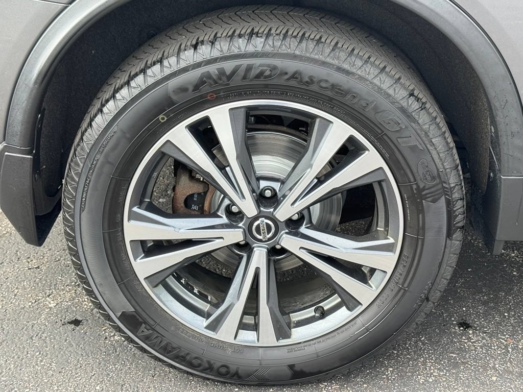 Used 2019 Nissan Rogue SV w/ Premium Package AWD/4WD image 41