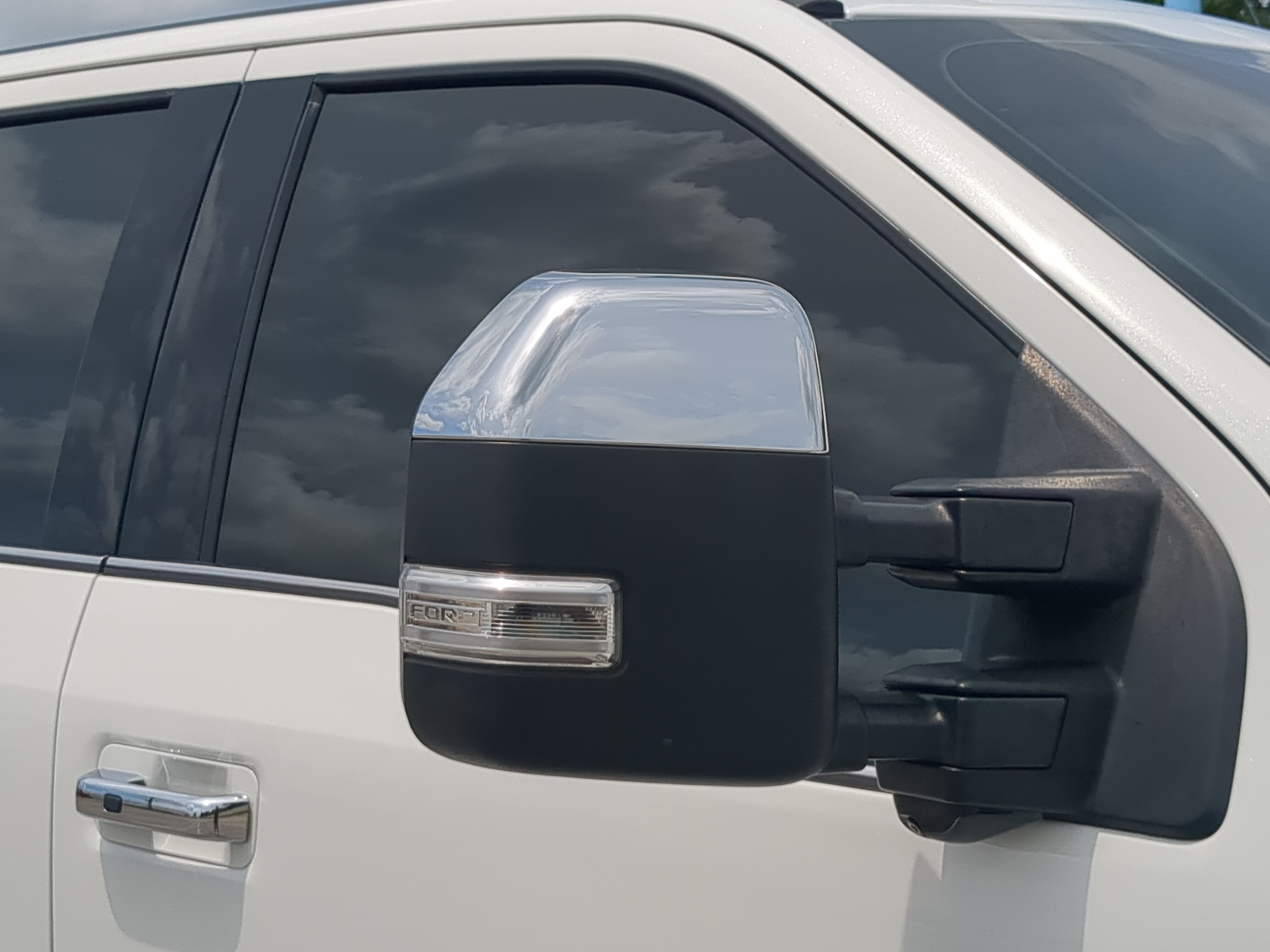 Certified 2022 Ford F250 Platinum AWD/4WD image 10