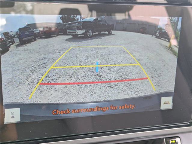 Used 2025 Toyota Camry LE image 9