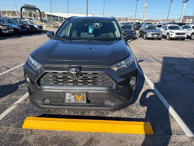 Used 2021 Toyota RAV4 XLE image 3