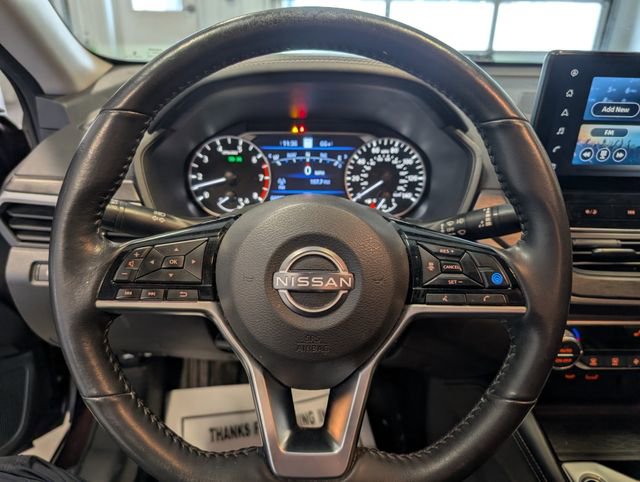Used 2023 Nissan Altima 2.5 SL AWD/4WD image 17