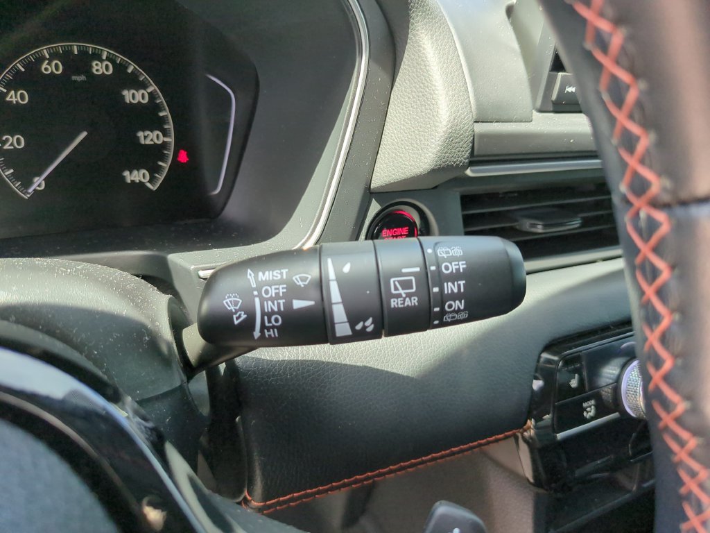 Used 2025 Honda Pilot Sport image 35