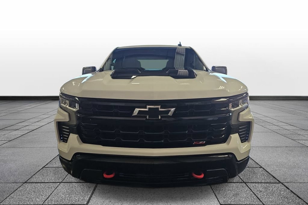 Used 2023 Chevrolet Silverado 1500 LT Trail Boss w/ Protection Package AWD/4WD image 2