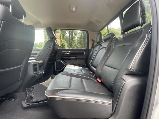 Used 2019 RAM 1500 Laramie AWD/4WD image 27
